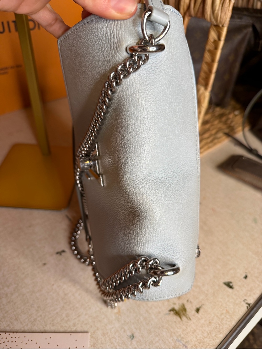 Louis Vuitton Lockme II BB - Picture 9 of 16